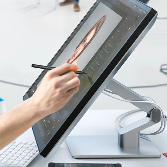 Monitor táctil Clarity Fold Touch 27" 4K UHD con carga USB-C de 65 W, webcam y soporte plegable