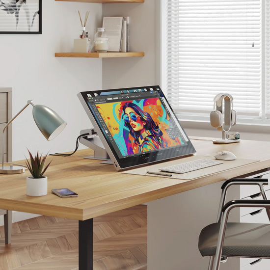 Monitor Aspekt Touch de 32" 4K con pantalla táctil y carga USB de 145 W, color Plata Mate