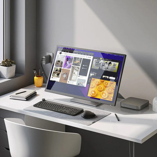 Monitor Clarity Fold Touch 32" 4K UHD con Power Delivery de 65W, webcam y soporte plegable