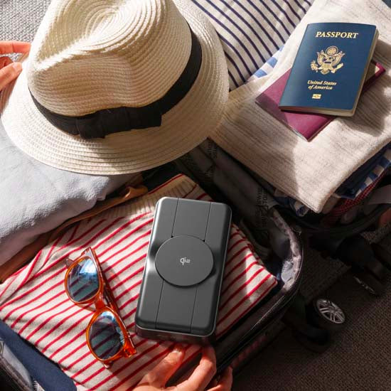 Batería externa 6 en 1 Roam 21.000 mAh Qi2 USB-C 100W