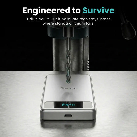 SolidSafe™ 5000mAh Solid-State Magnetic Power Bank Silver