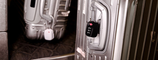 BOOMPODS Tracker Lock Negro