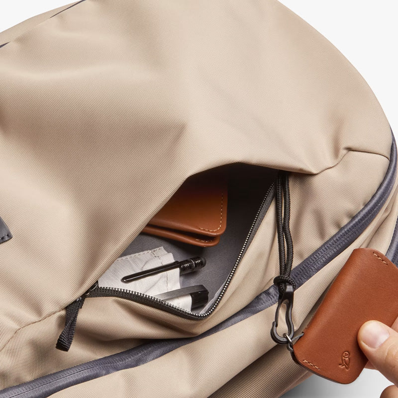 Mochila Transit Workpack 20L Stone