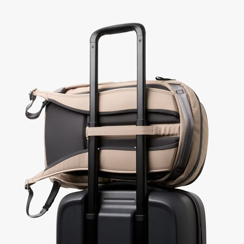 Mochila Transit Workpack 20L Stone