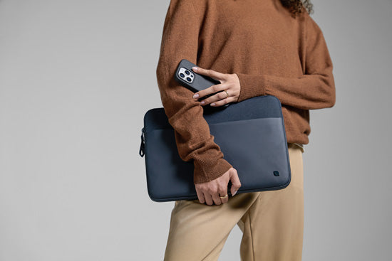 Funda A.R.C MacBook Pro 16" Azul marino