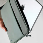 Funda A.R.C MacBook Pro 16" Smoked Ivy