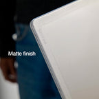 Carcasa rígida MacBook NEO transparente