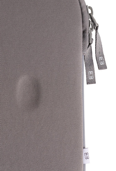 Funda MacBook Pro/Air 13 Basics ²Life Gris/Blanco
