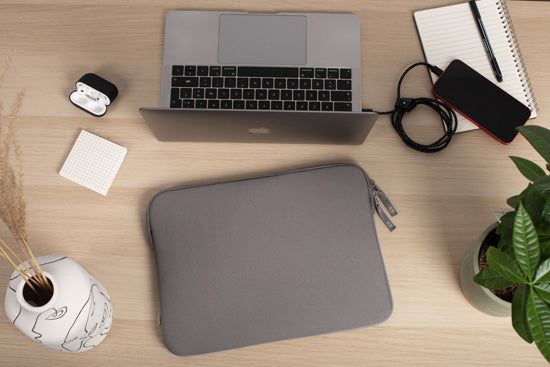 Funda MacBook Pro/Air 13 Basics ²Life Gris/Blanco