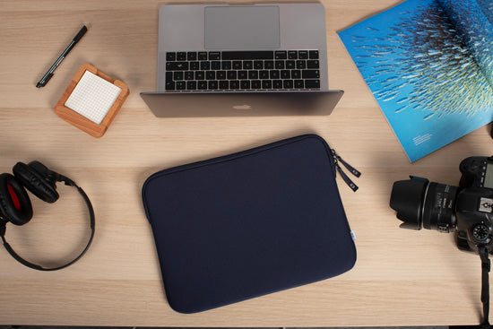 Funda MacBook Pro 14 Basics ²Life Azul/Blanco