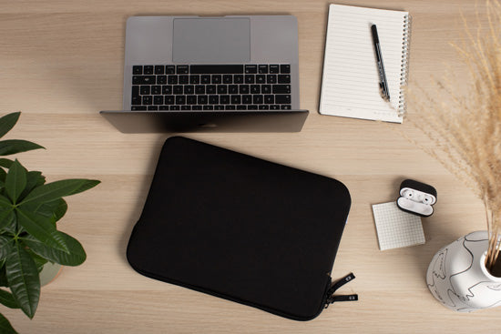Funda MacBook Air 15 Basics ²Life Negro/Blanco