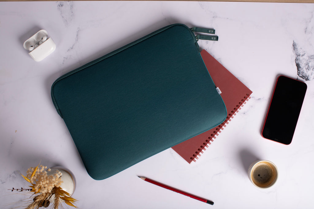 Funda MacBook Air 15 Basics ²Life Verde/Blanco