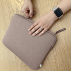 Funda MacBook Pro 14 Shade ²Life Marrón
