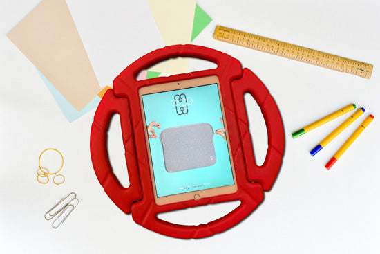 E.V.A. Kids round iPad 9.7 (2017/18 - 5th/6th gen) Roja Polybag