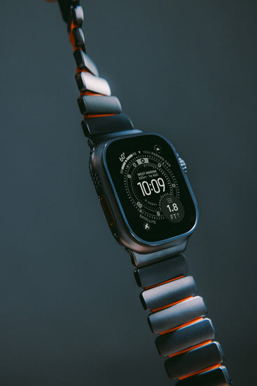 Correa Stratos 49mm Black Titanium/Ultra Orange KFM
