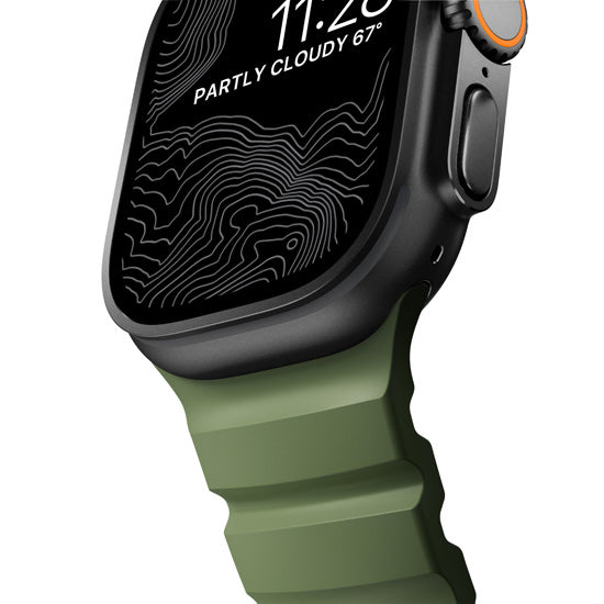 Rocky Point Band 44/45/46/49mm Forest/Black Hardware