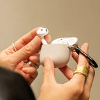 Funda Active para AirPods 4 Sandstone