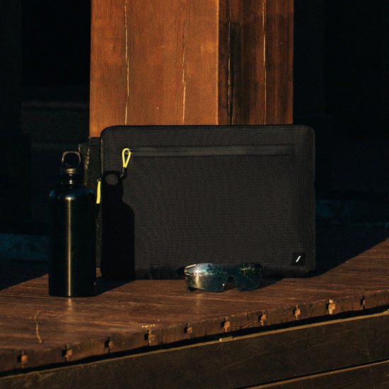 Ultralight Sleeve Negra MacBook Pro 16" & Pro/Air 15"