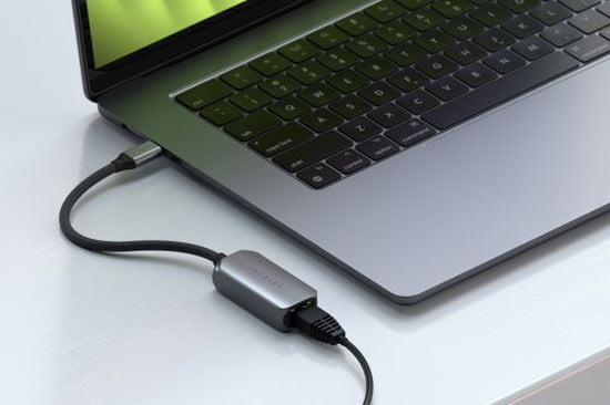 Adaptador USB-C a Ethernet 2.5 Gigabit Space gray
