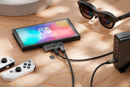 Hub XR Móvil con lector microSD Space Gray