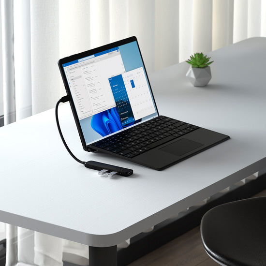 Adaptador multipuerto USB-C Slim 4 en 1 4K Negro