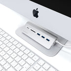 Hub USB-C de Aluminio y Lector de Tarjetas Plata