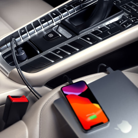 Cargador de coche 72W Gris Espacial
