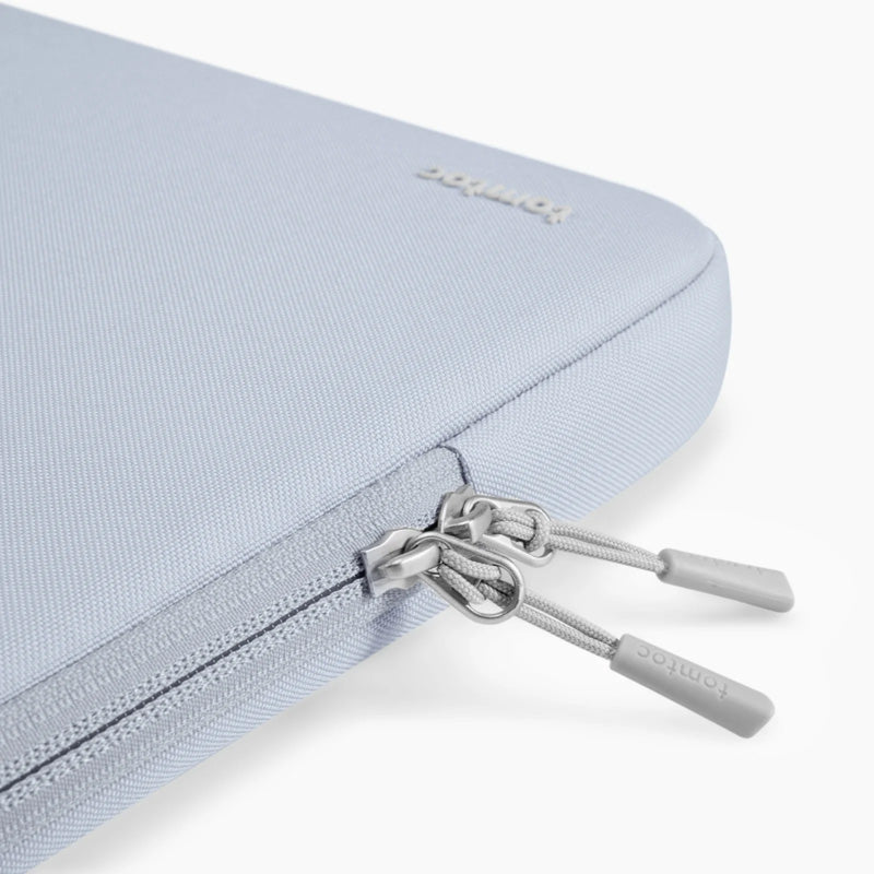 Funda Defender-A13 para MacBook Pro 16" Azul Claro