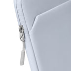 Funda Light-A18 para MacBook Air y Pro 13" (M5/M4/M3) Light Blue