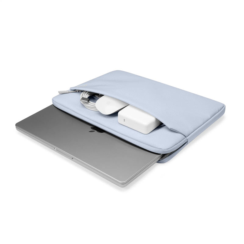 Funda Light-A18 para MacBook Air y Pro 13" (M5/M4/M3) Light Blue