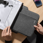 Funda Light-A18 para MacBook Air y Pro 13" (M5/M4/M3) Gris Oscuro
