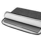 Funda Light-A18 para MacBook Air y Pro 13" (M5/M4/M3) Gris Oscuro