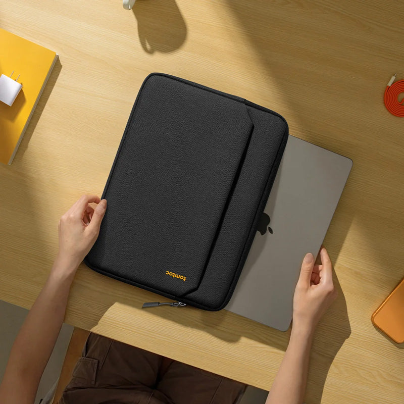 Funda Light-A18 para MacBook Neo 13" Negro