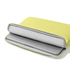 Funda Light-A18 para MacBook Neo 13" Citrus