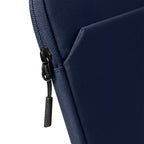 Funda Light-B18 para iPad (A16) y Air/Pro 11" Azul Marino