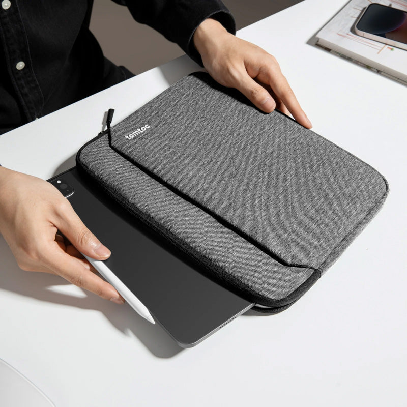 Funda Light-B18 para tableta iPad Air/Pro 11" Gris Oscuro