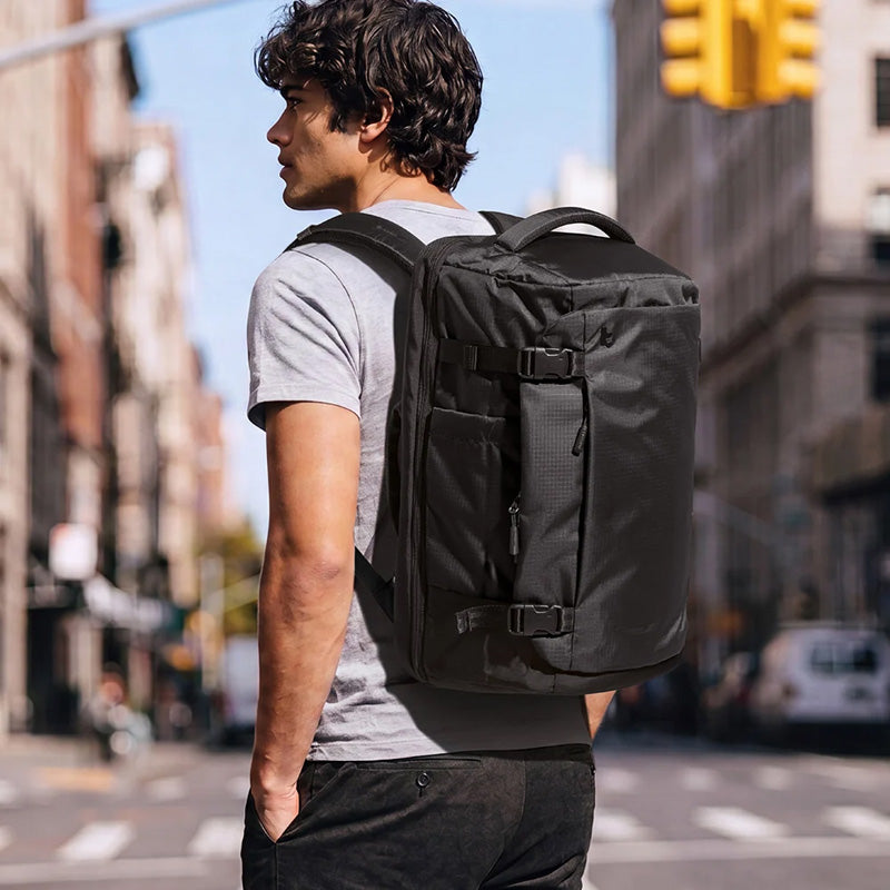 Mochila de viaje Navigator-T66 Liteway 40L Negra