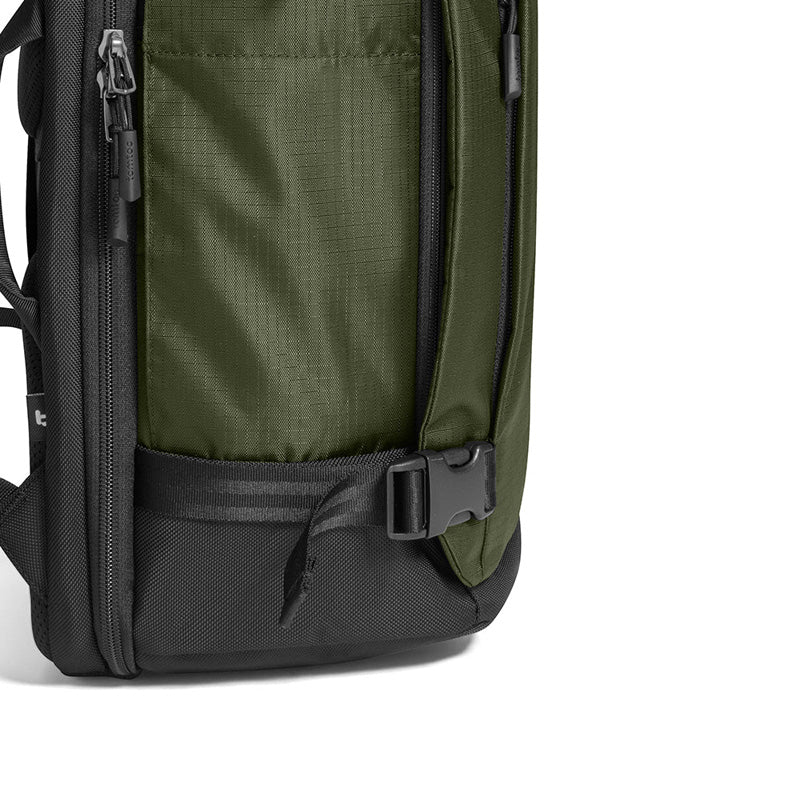 Mochila de viaje para portátil Navigator-T66 Liteway 40L Verde