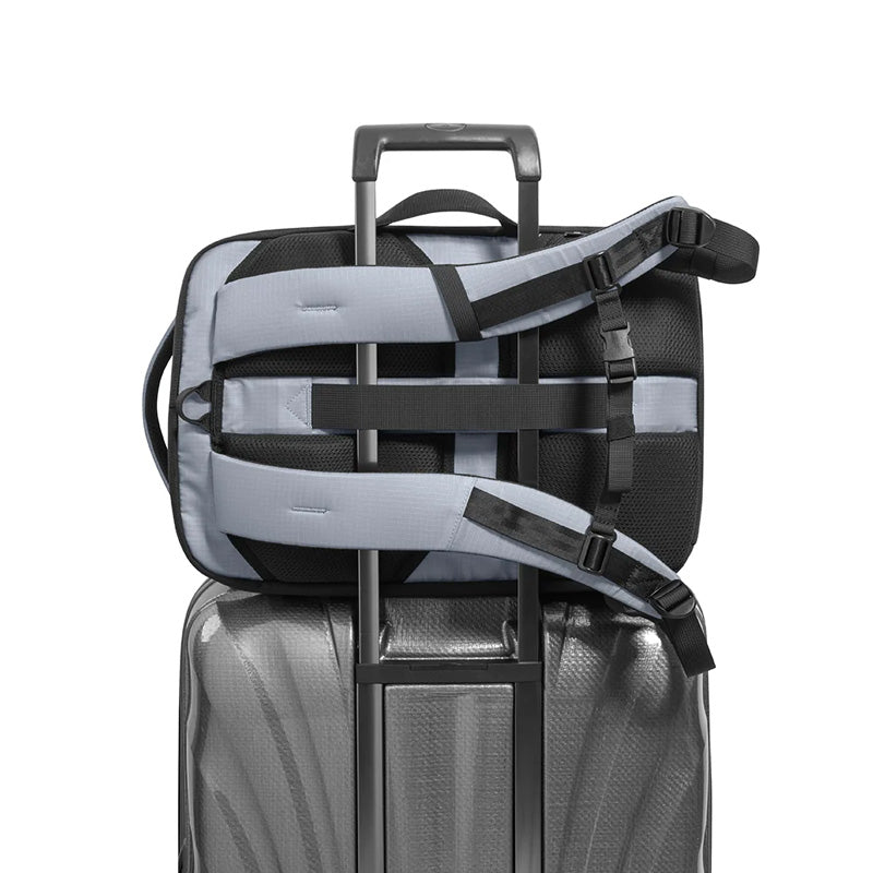 Mochila de viaje Navigator-T66 Liteway 20L Gris