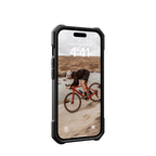 Essential Armor Magsafe iPhone 15 Plus Negro