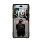 Plasma XTE 360 iPhone 18 Pro Max / 17 Pro Max Black / Clear