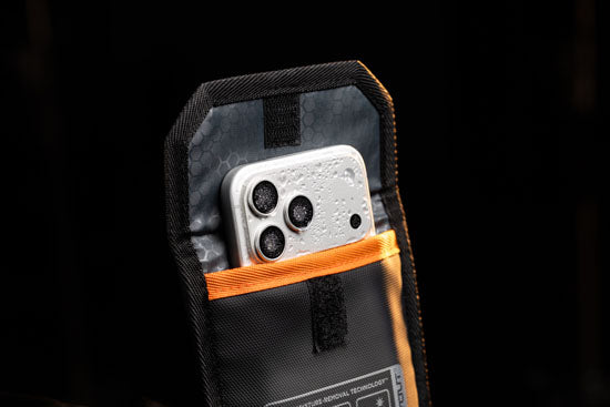 Funda de recuperación para teléfono - DRYOUT® Active Moisture-Removal Technology™