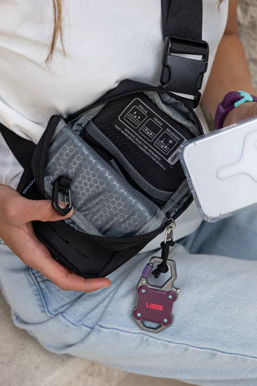 Bolso Bandolera - DRYOUT® Active Moisture-Removal Technology™