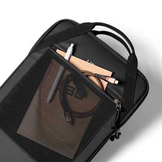 Funda Ultimate para portátil de 16" - DRYOUT® Active Moisture-Removal Technology™